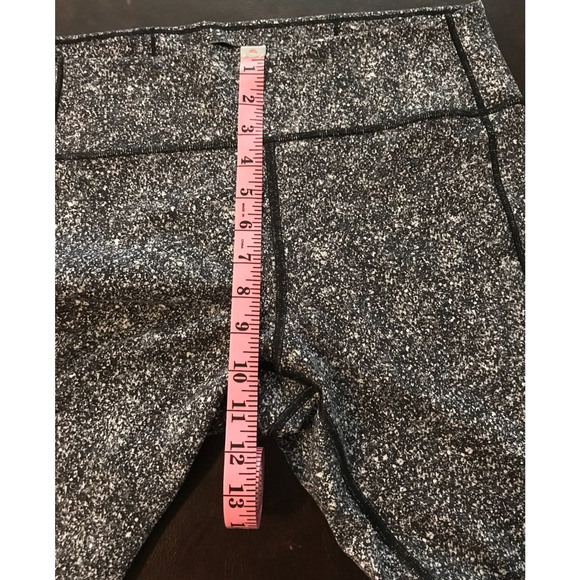 Lululemon In Movement Tight 25” Everlux Diffuse Starlight Black White - Size 12 - Picture 9 of 10